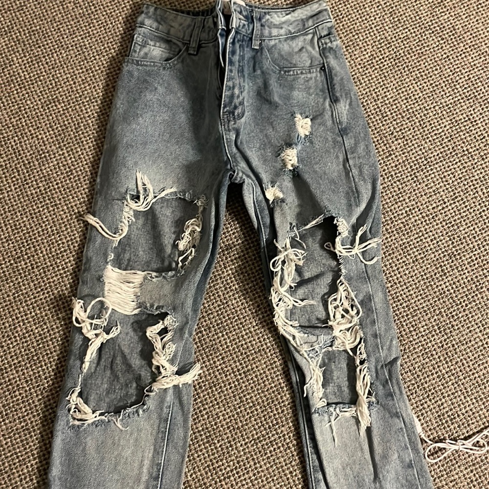 Princess polly ripped jeans